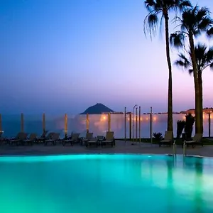 https://hotel-arenas-del-mar-adults-only.adeje-hotels.com